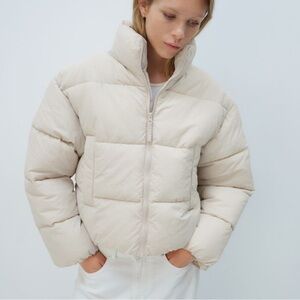 H&M beige tan puffer jacket small